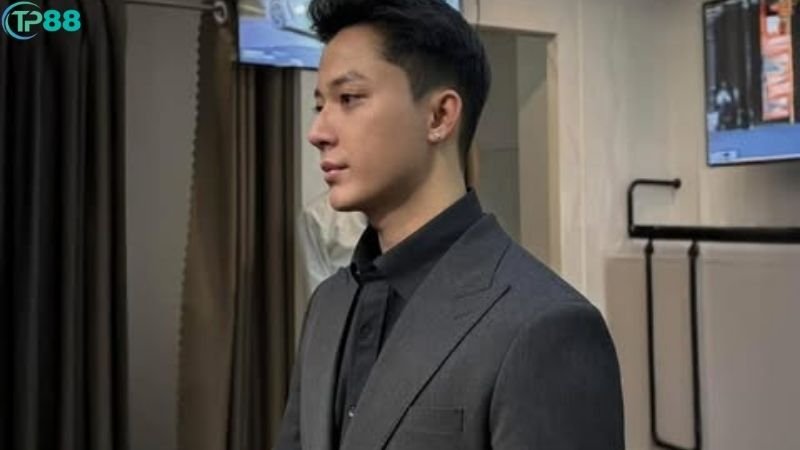 Chiến Sĩ Lê Thanh Bình - Bao Điển Trai, Gây Bão Mạng Xã Hội 2 chien-si-le-thanh-binh-1