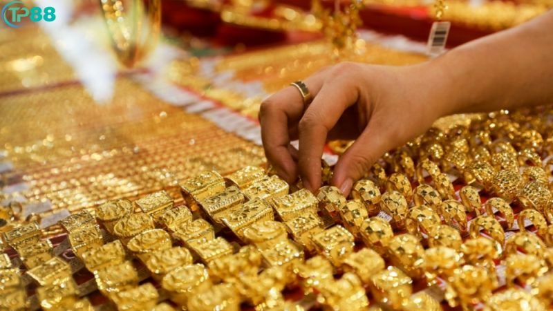 Giá Vàng Trong Nước Và Thế Giới Tăng Nhẹ 2 gia-vang-trong-nuoc-va-the-gioi-1